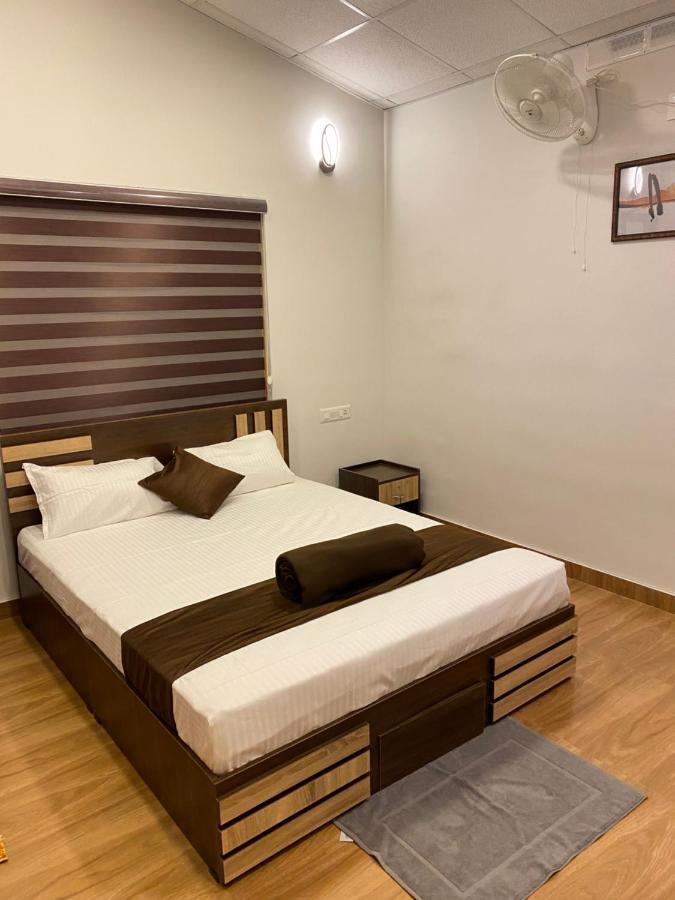 Partho Home Stay Padinjarathara Exterior photo