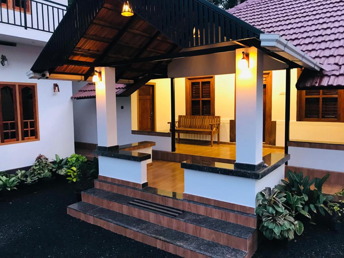 Partho Home Stay Padinjarathara Exterior photo