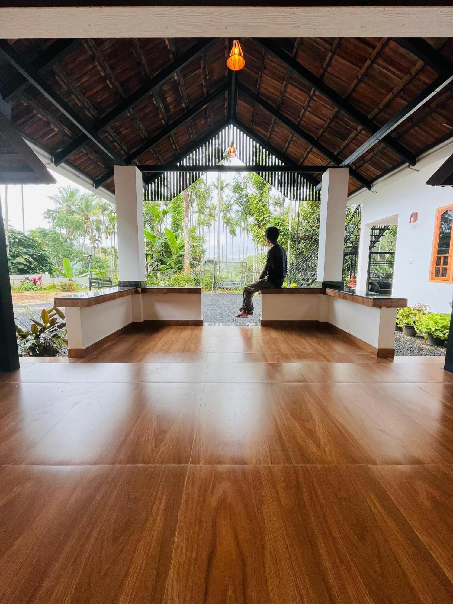 Partho Home Stay Padinjarathara Exterior photo